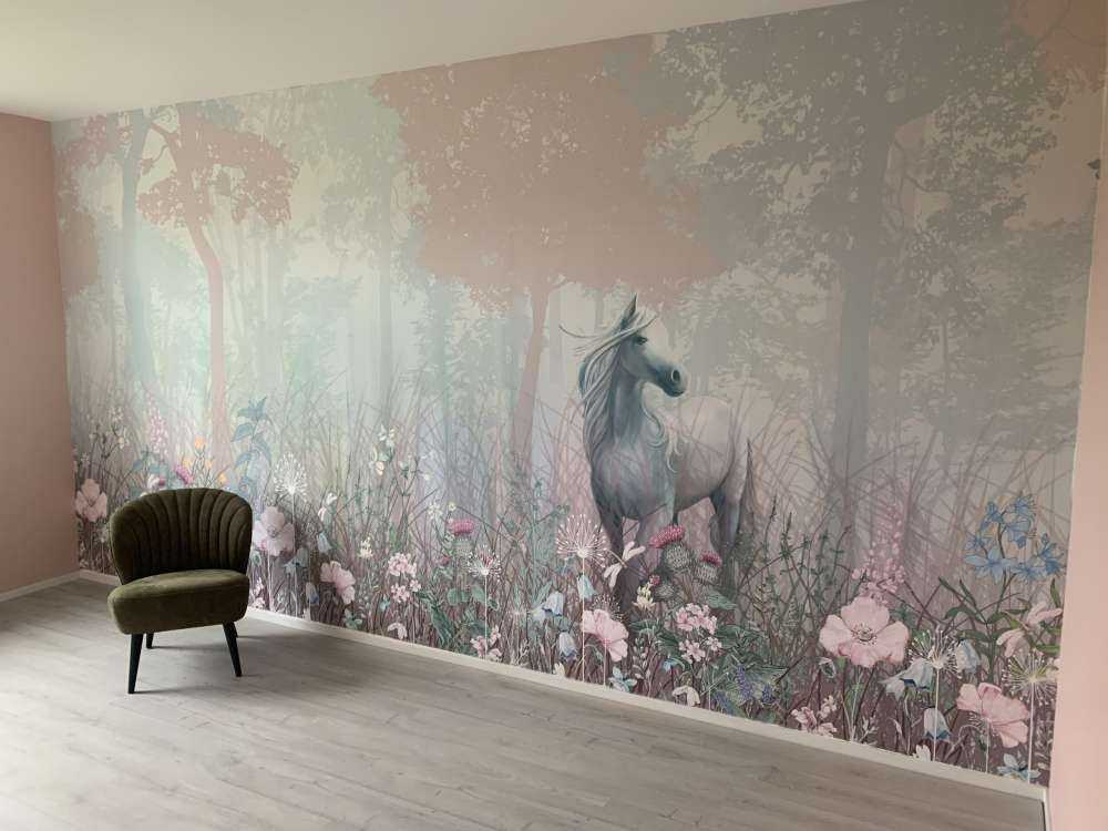 Forêt bleue et rose