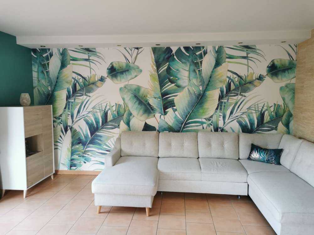 Feuilles de palmier peintes