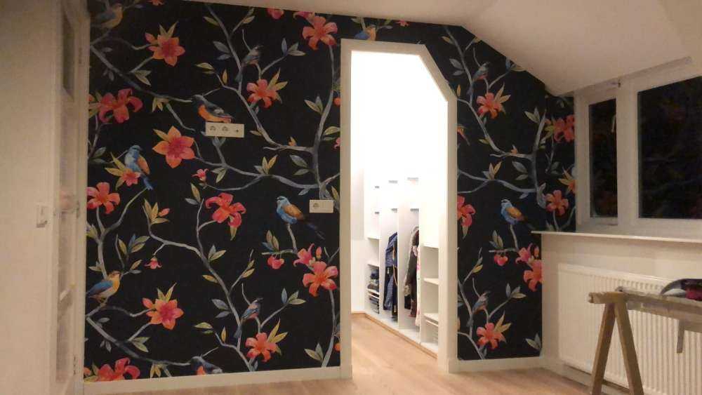 Fleurs et oiseaux tropicaux