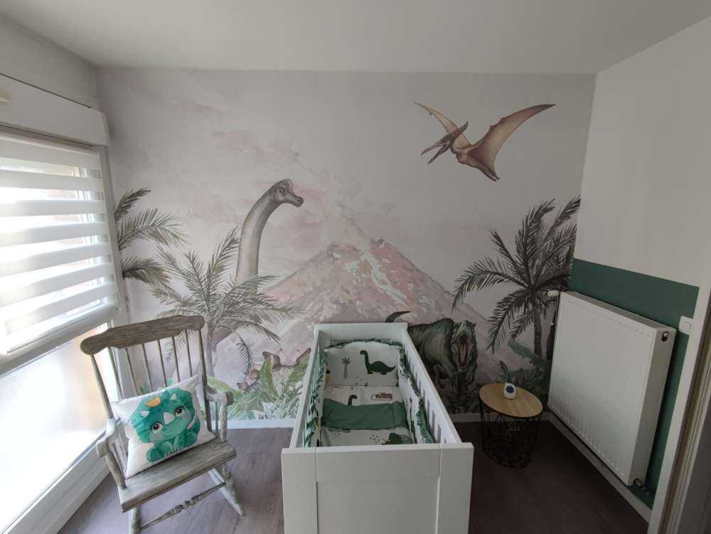 Dinos près d'un volcan