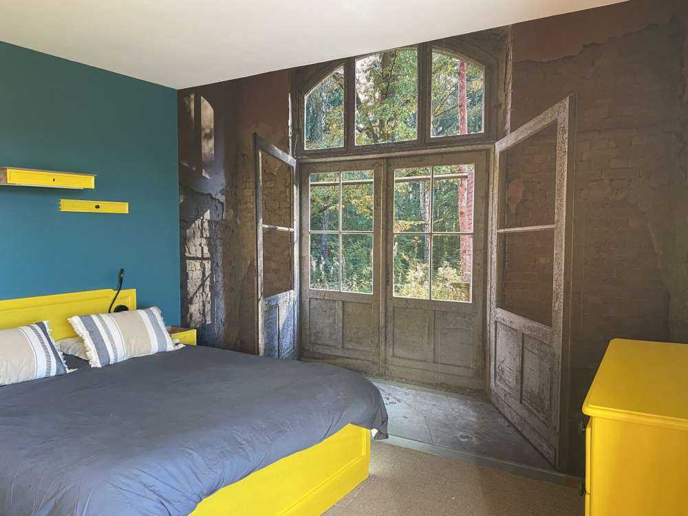Maison abandonnée dans la forêt