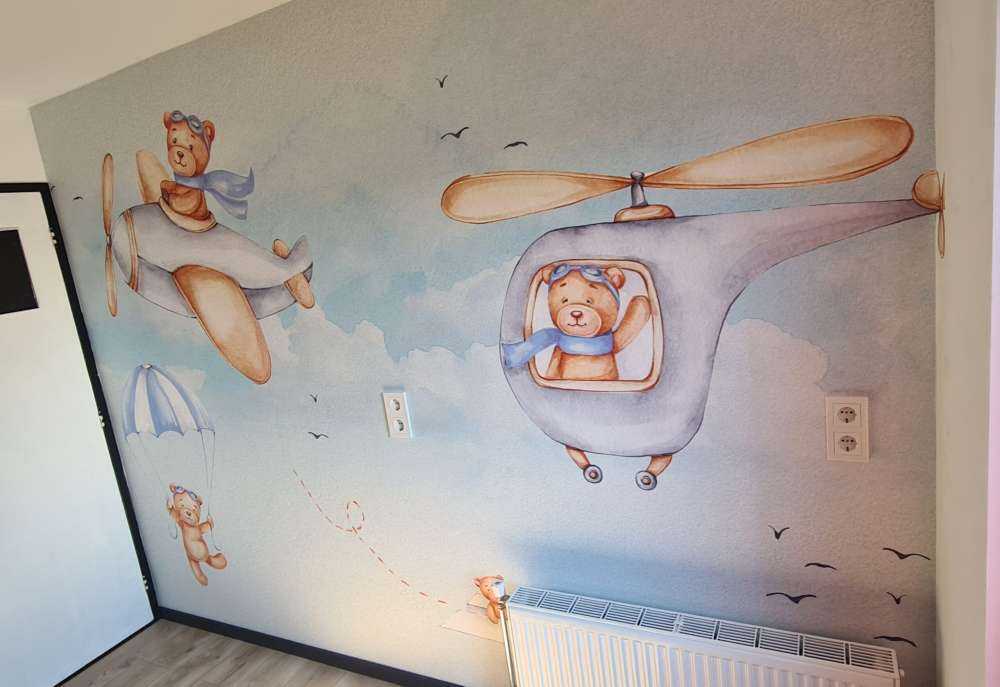 Des ours dans le ciel bleu