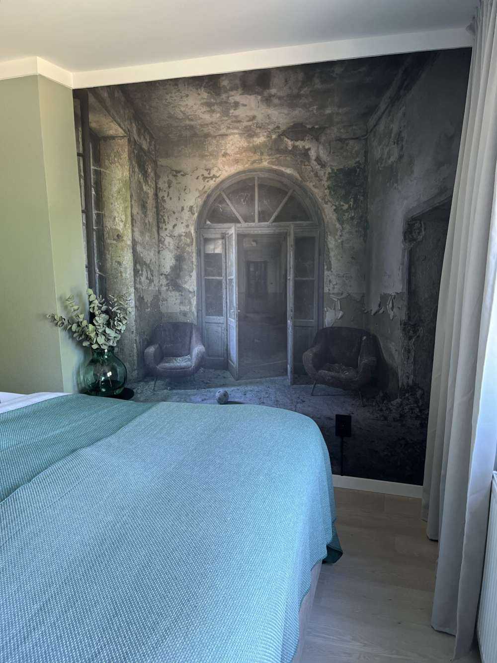 Couloir dans une maison abandonnée