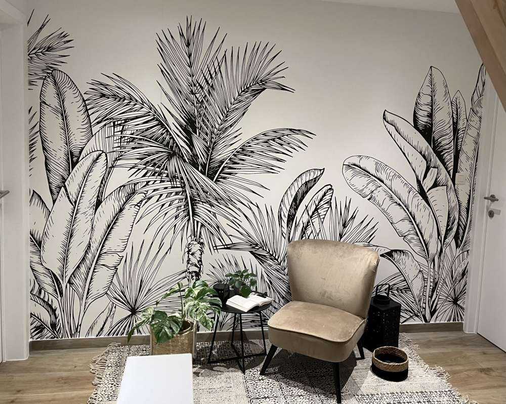 Palmiers et feuilles de bananier