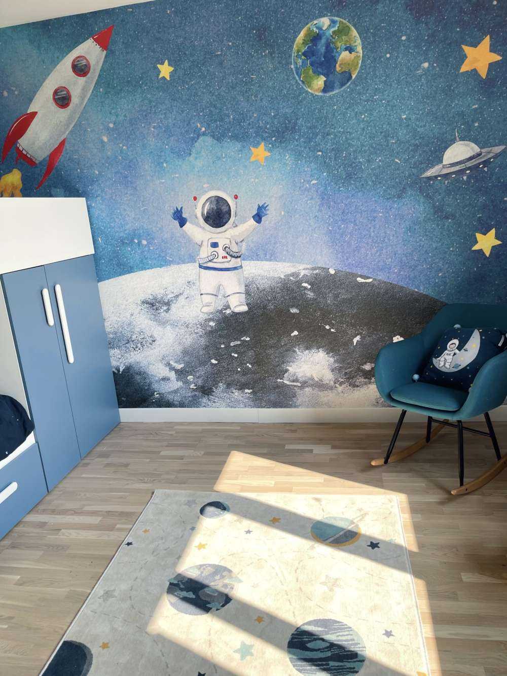 Astronaute sur la Lune