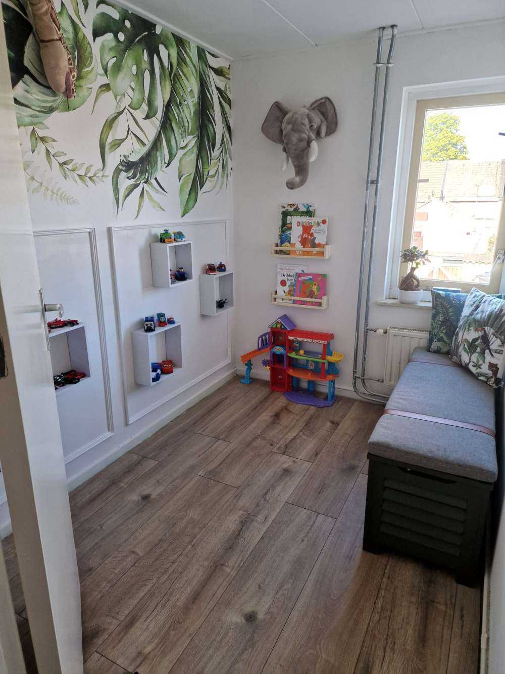 Feuilles tropicales à l'aquarelle