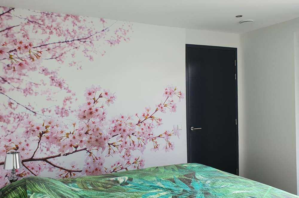 Branches de fleurs roses