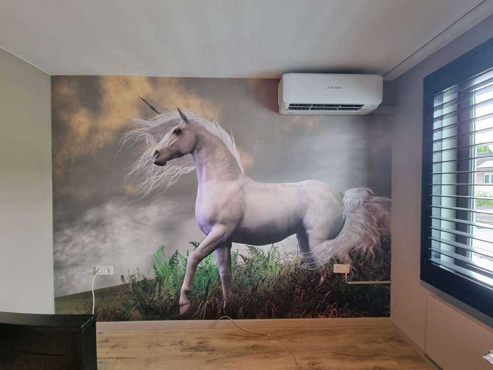Une licorne dans la tempête