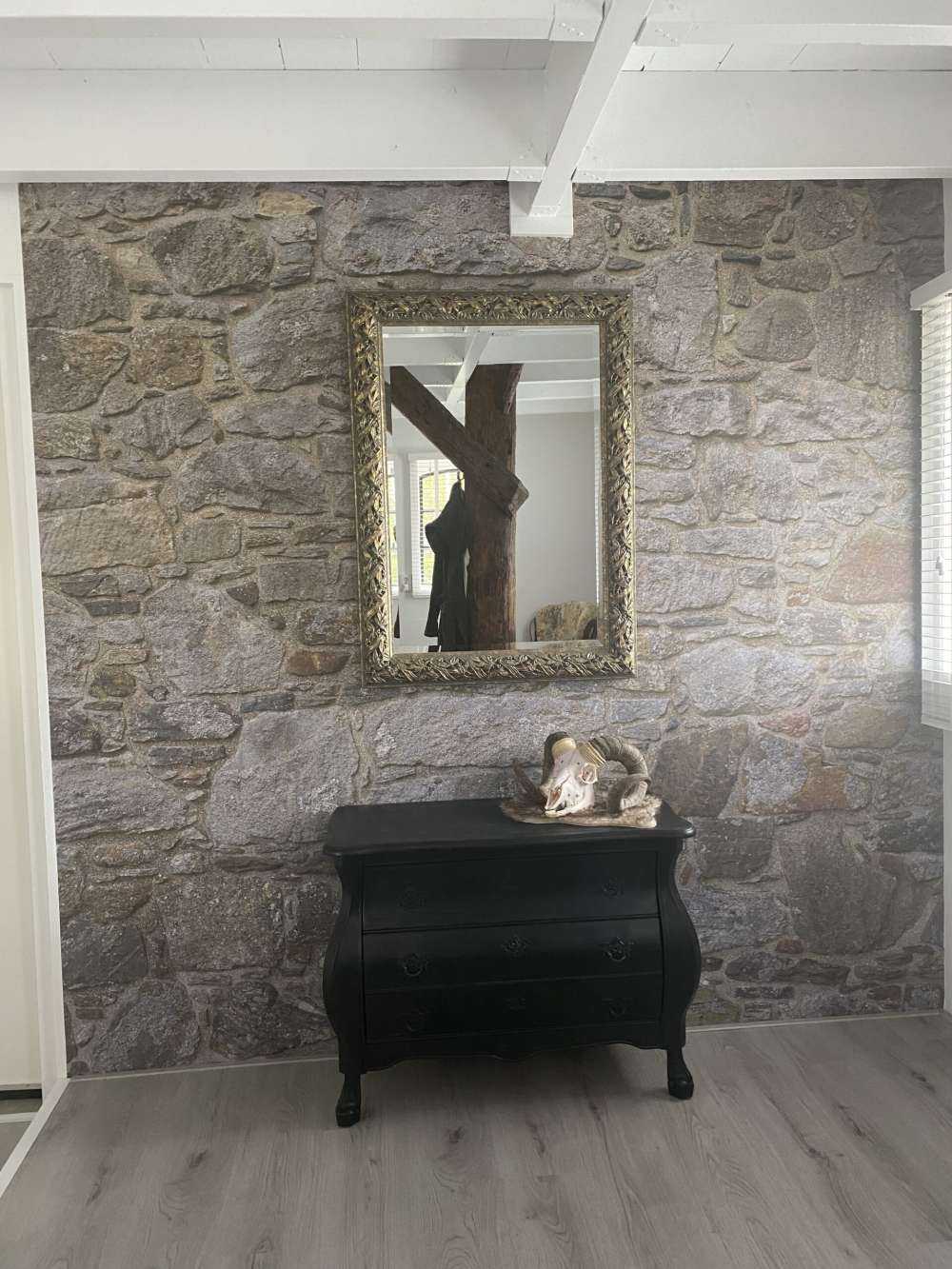 Mur de pierre médiéval