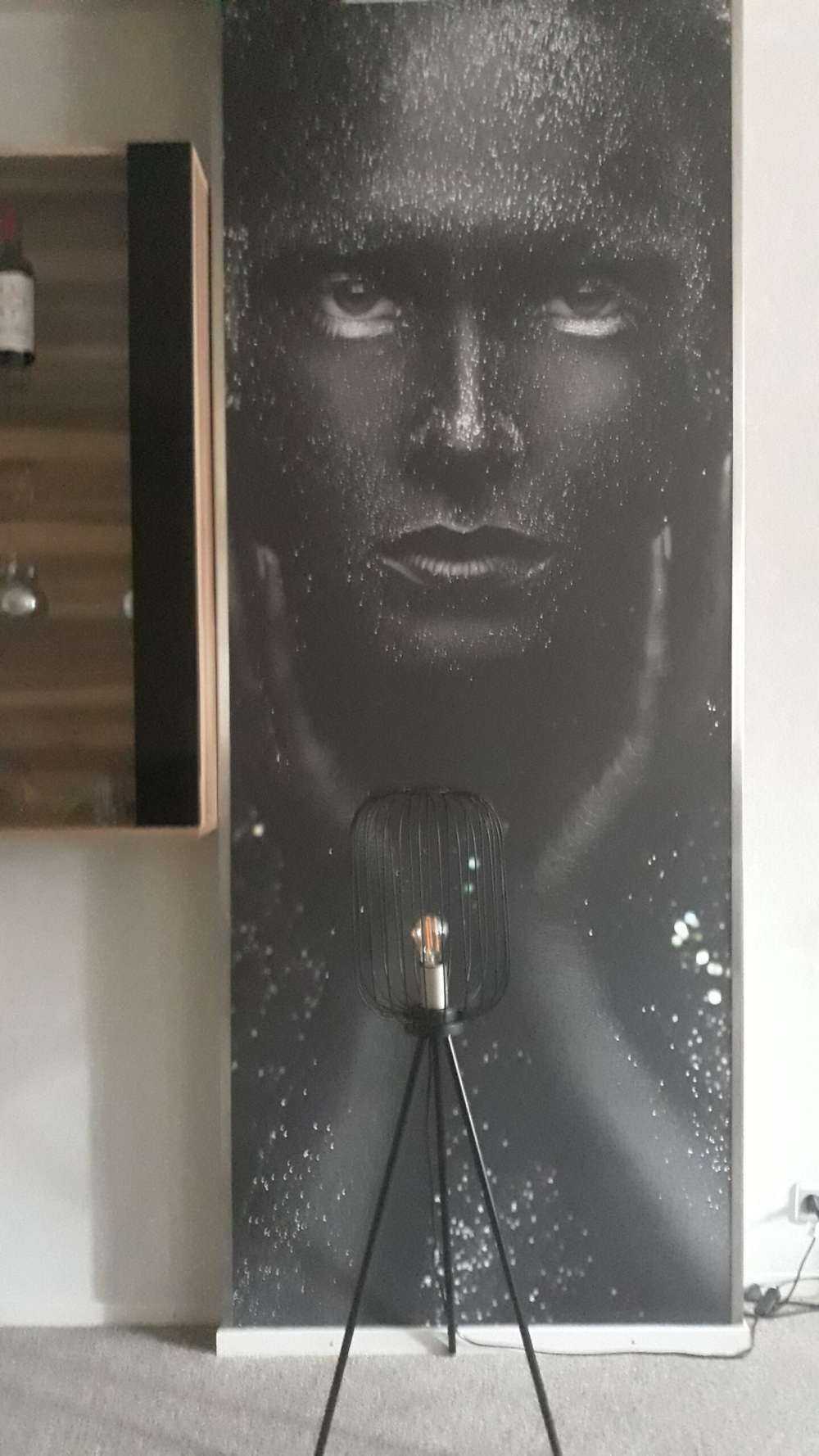 Femme aux paillettes