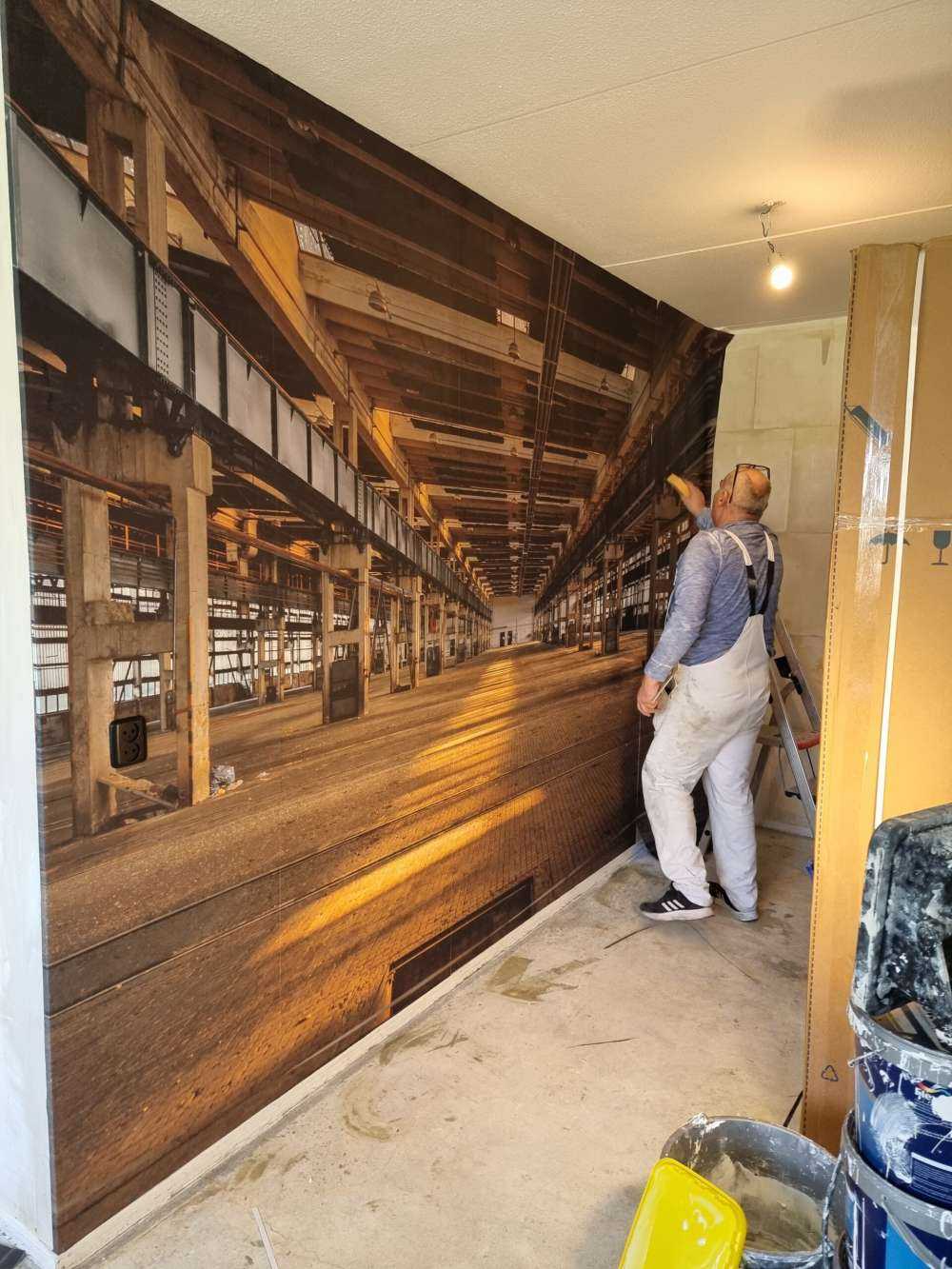 Vieux garage abandonné