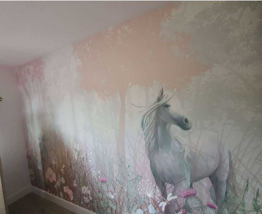 Forêt bleue et rose