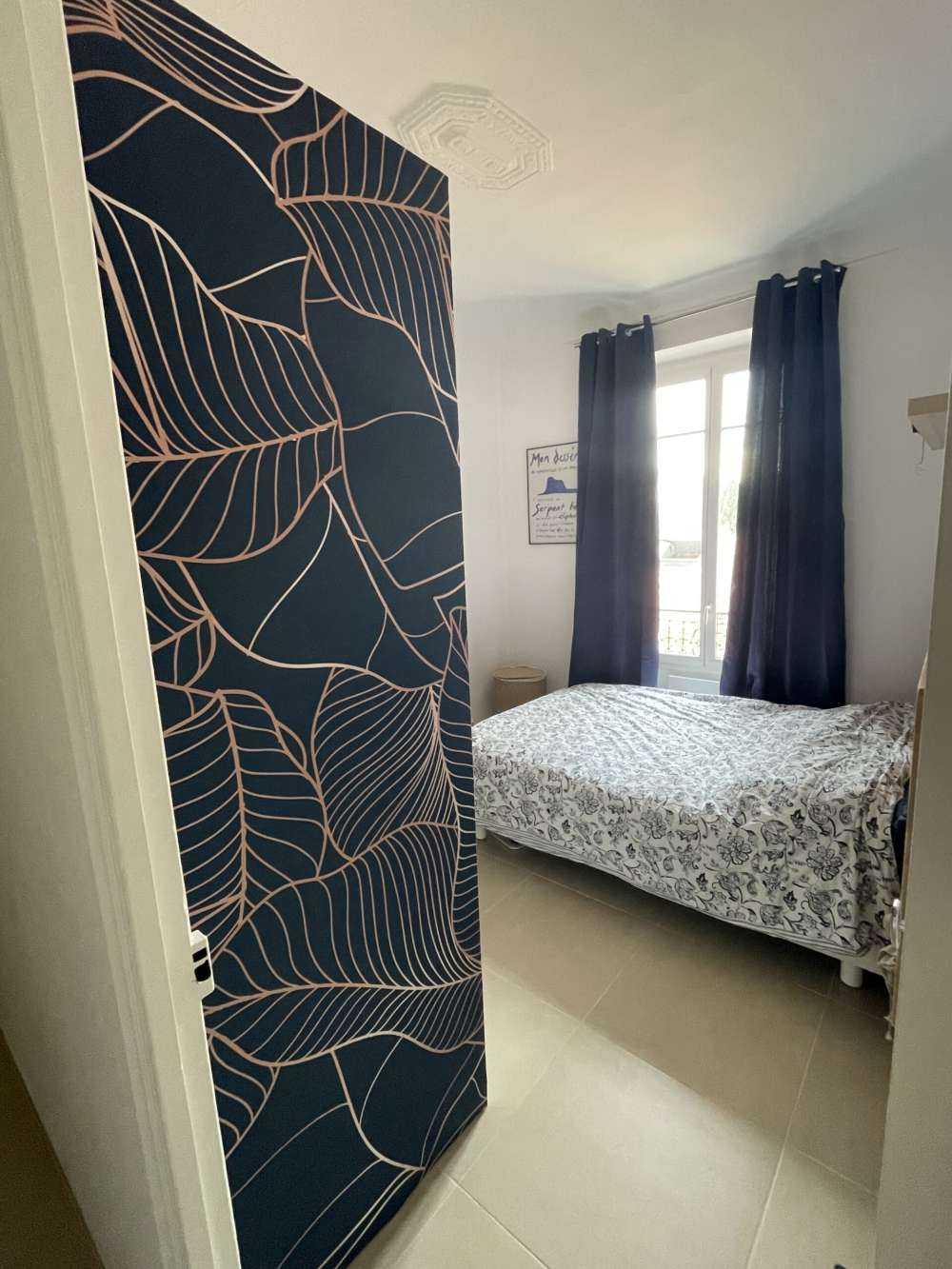 Feuilles de bananier bleues