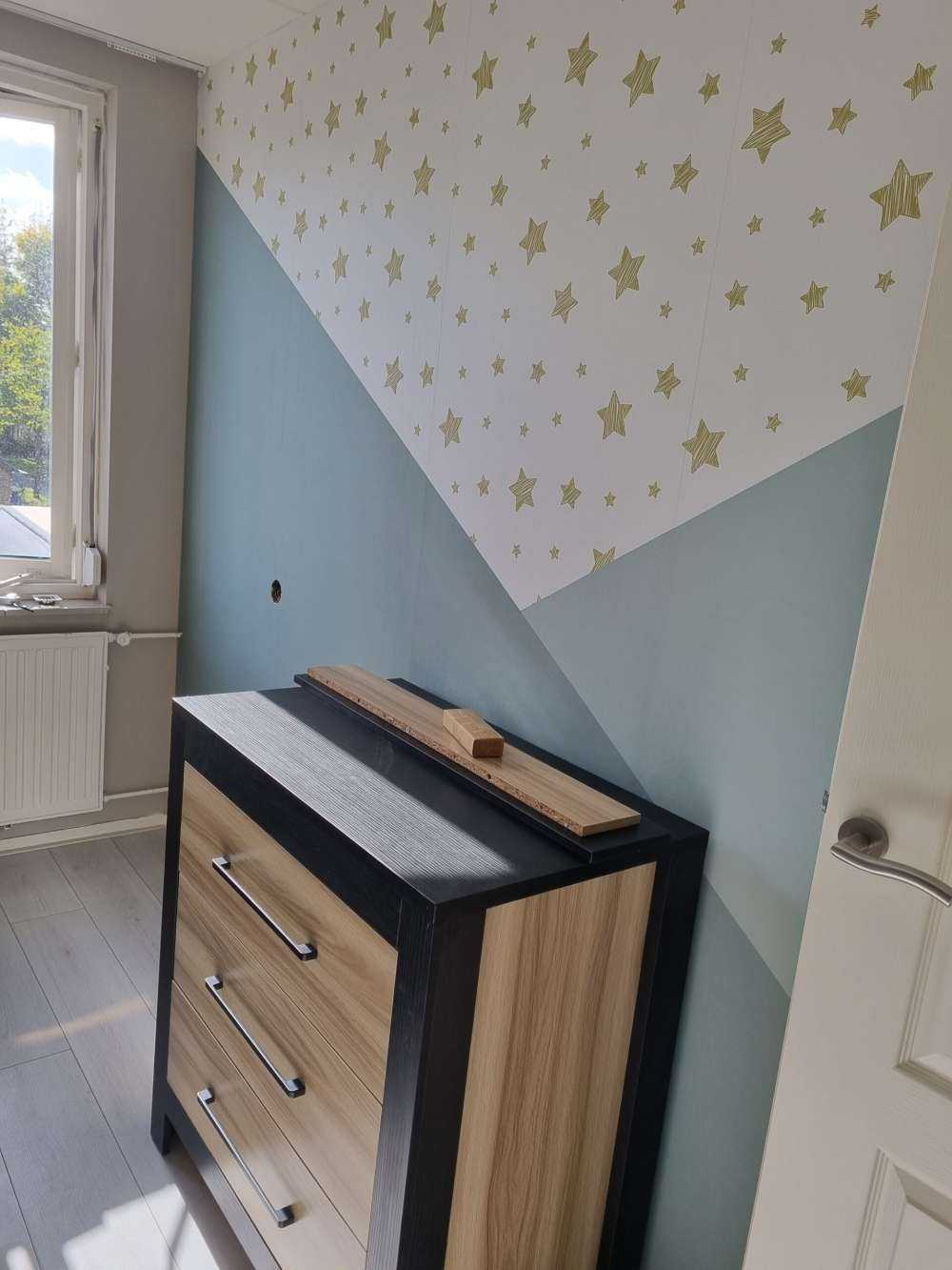 Triangles verts avec des étoiles