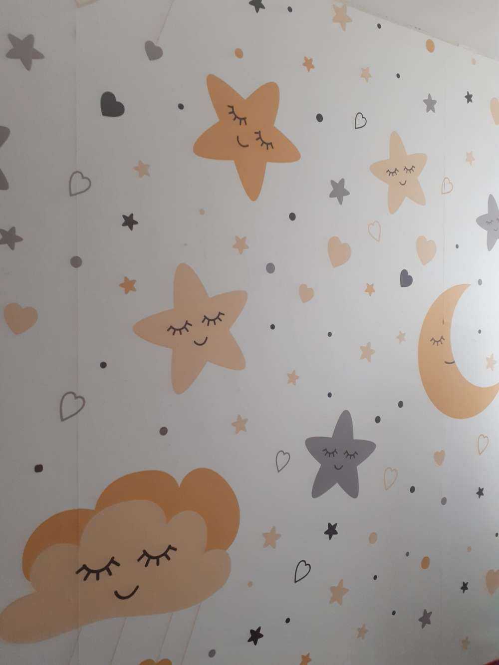 Nuages, lunes et étoiles