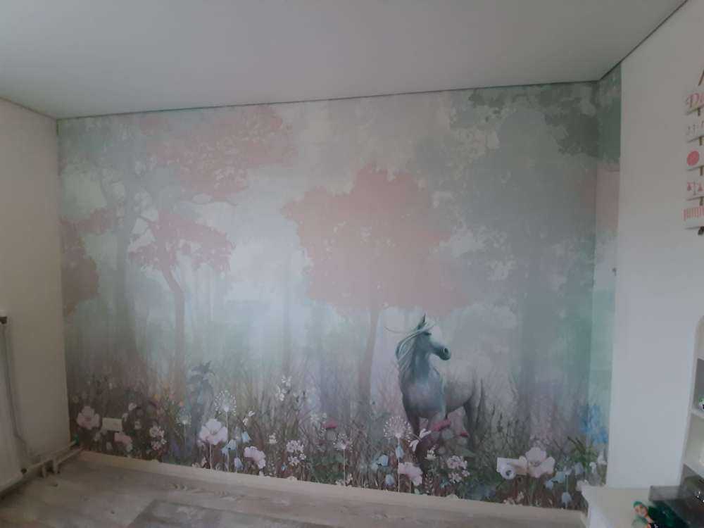 Forêt bleue et rose