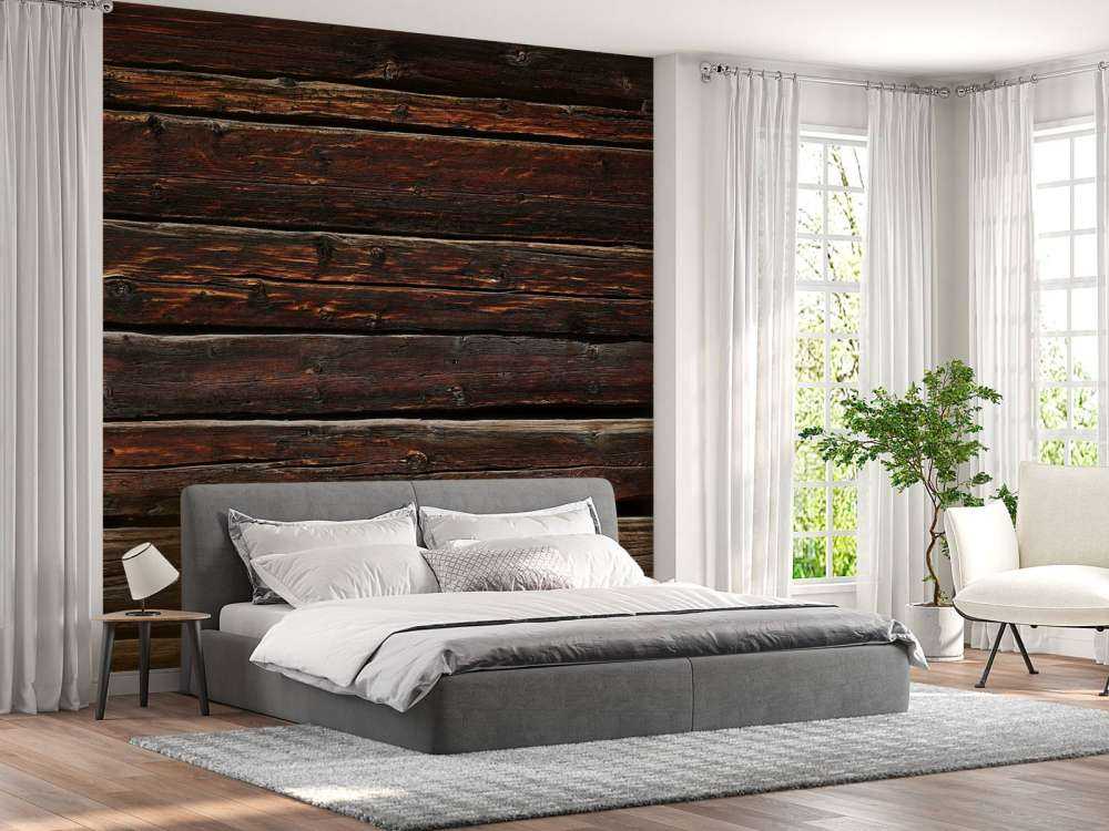 Planches sombres et usées