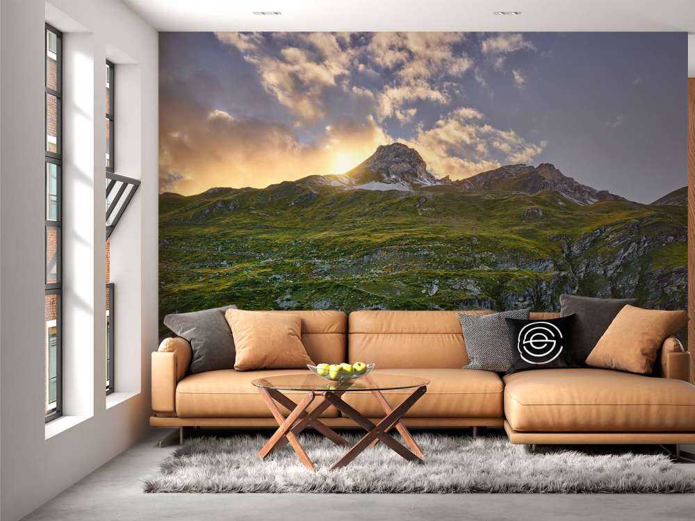 Coucher de soleil sur un réservoir