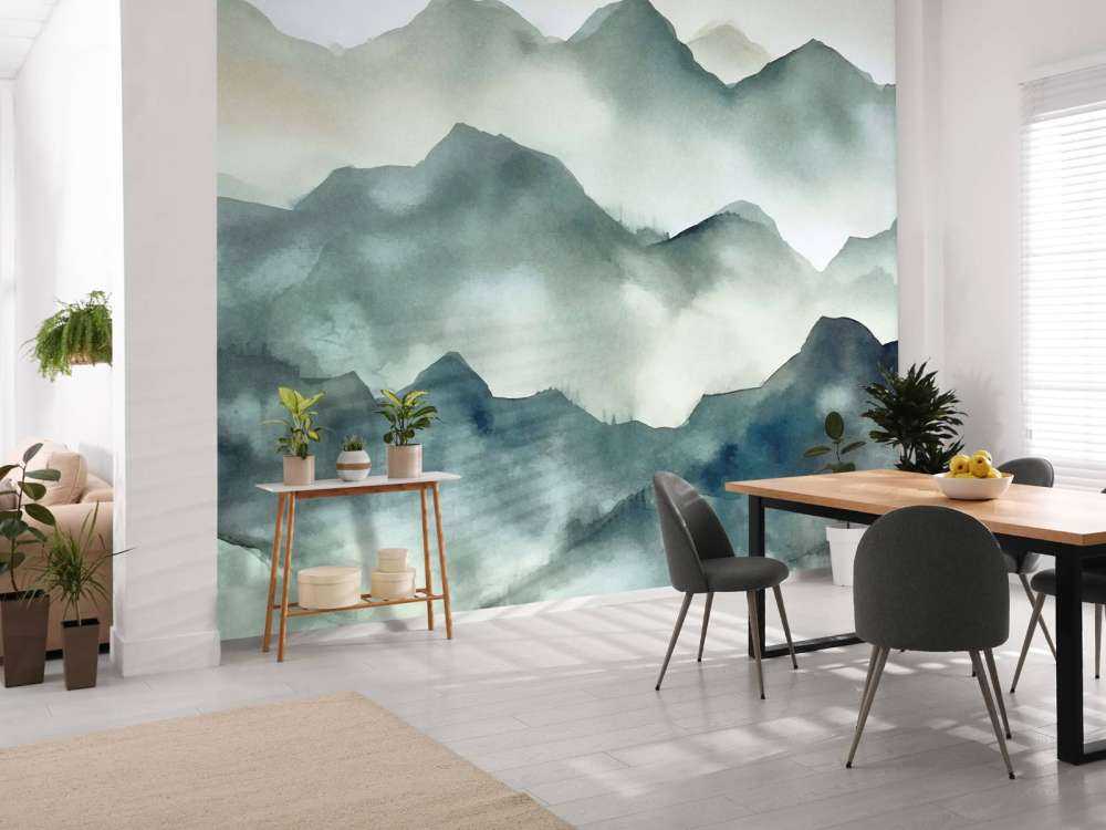 Paysage aquarelle des montagnes brumeuses
