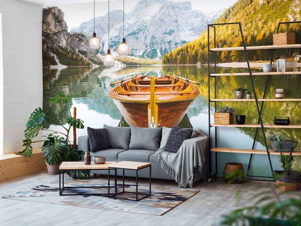 Bateau à rames sur le lac