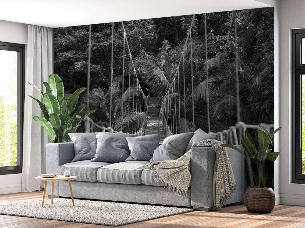 Pont en bois entre des palmiers