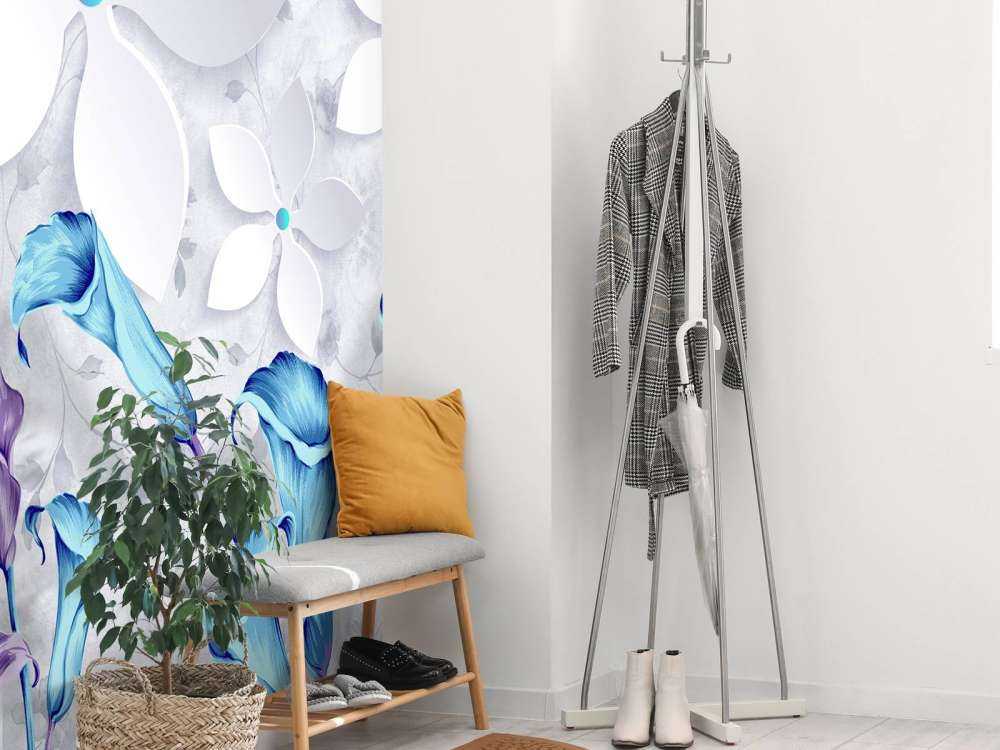 Fleurs bleues et blanches