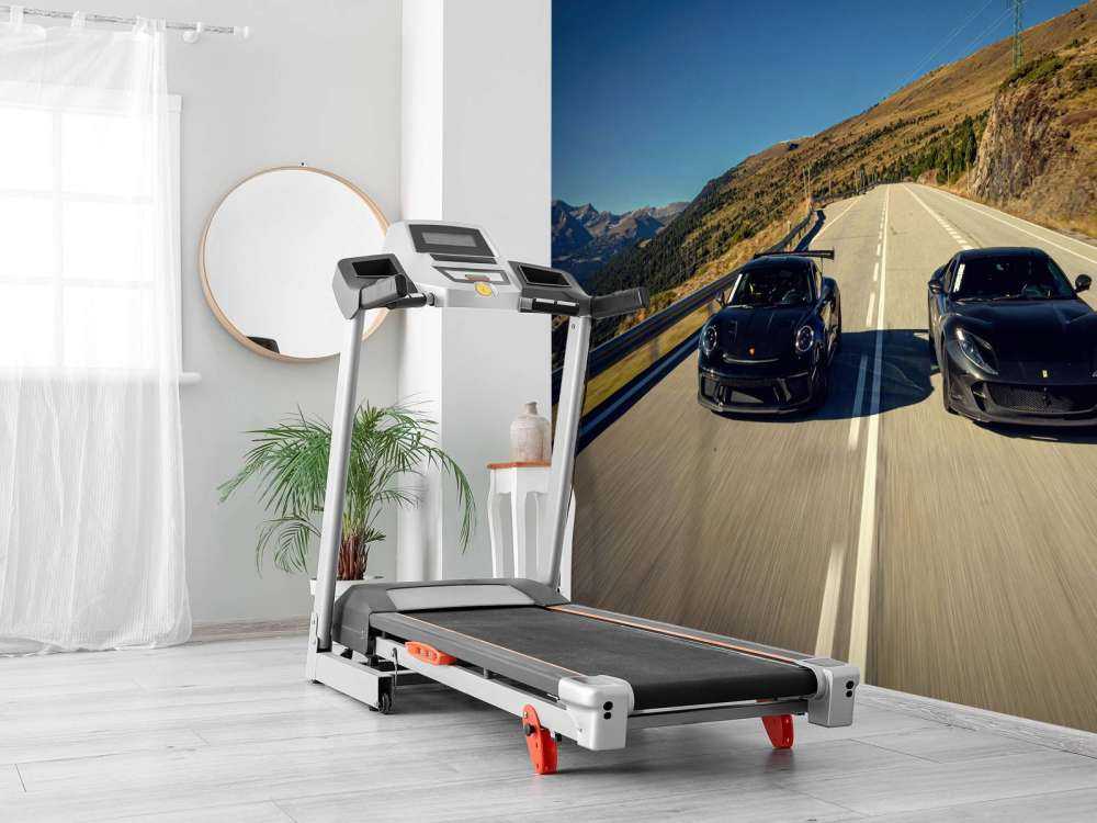 Supercars noires dans les montagnes