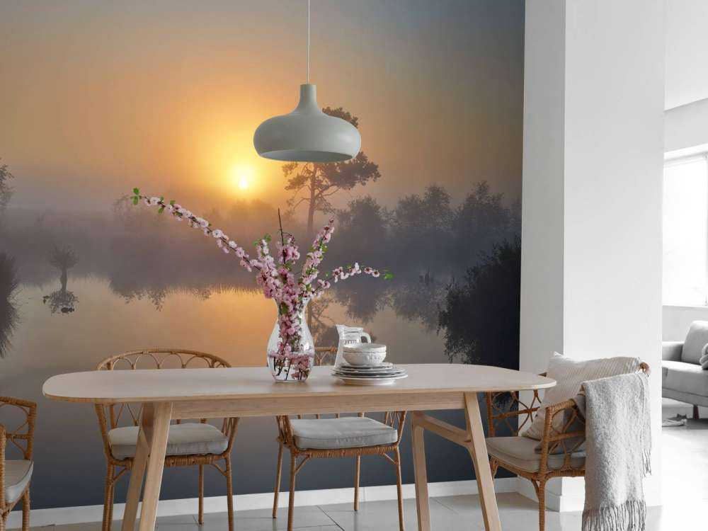 Lever de soleil brumeux