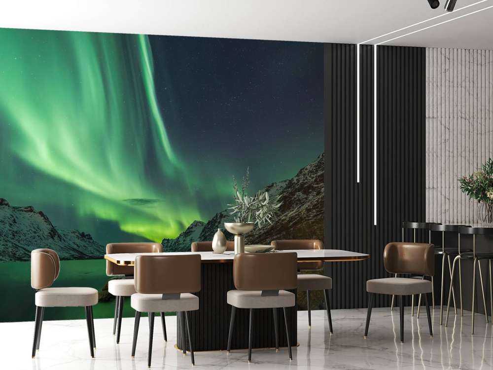 Aurore boréale entre deux fjords