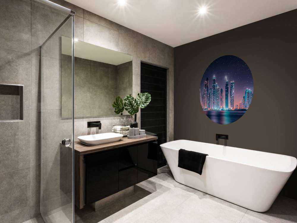 Lumière nocturne au-dessus de la ligne d'horizon