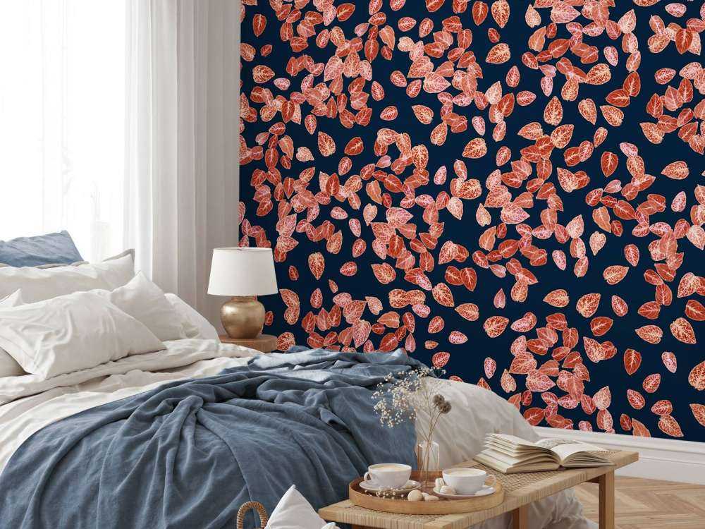 Petites feuilles rouille sur bleu nuit