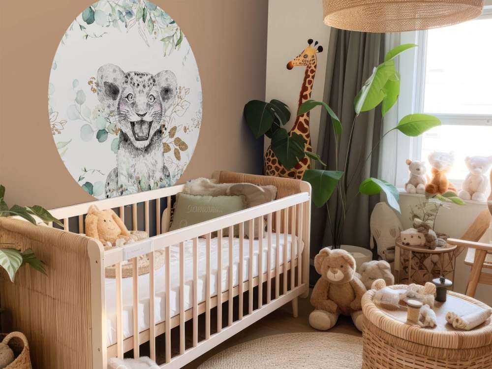 Bébé lion et feuillage menthe