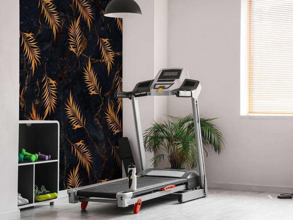 Feuilles tropicales sur marbre