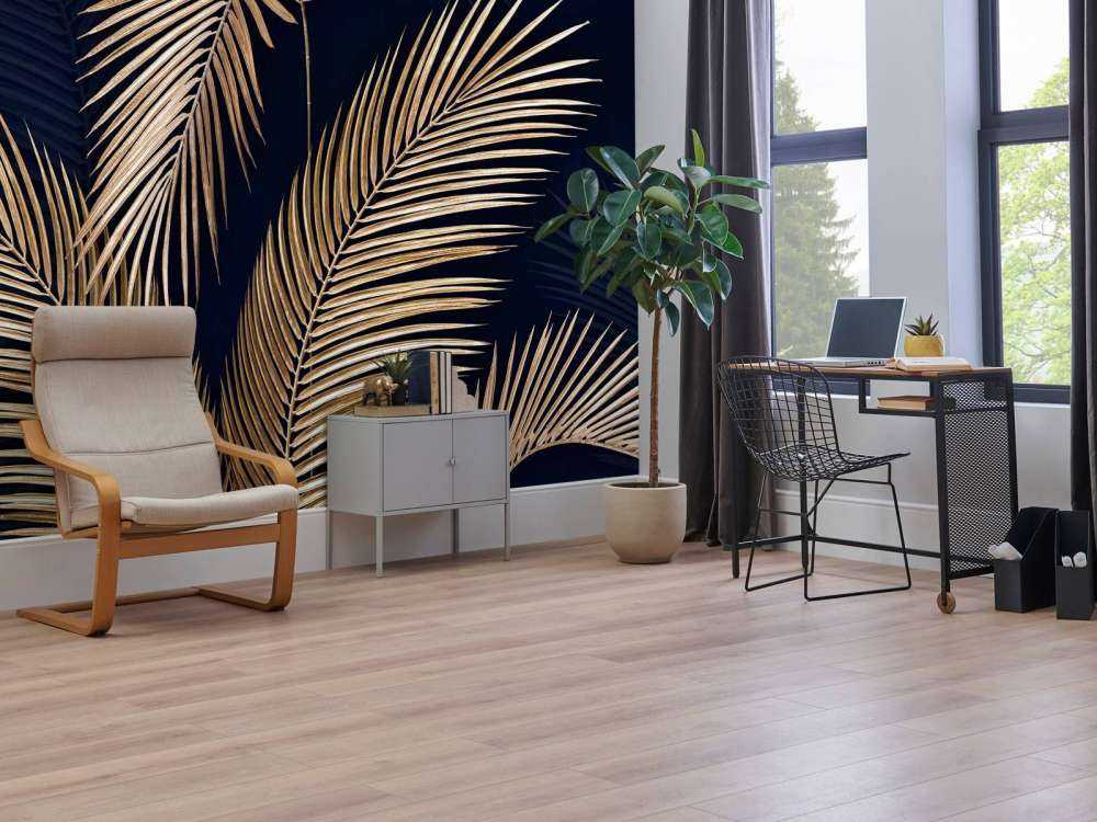 Palmes dorées sur bleu nuit