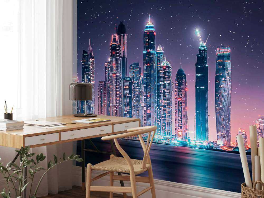 Lumière nocturne au-dessus de la ligne d'horizon