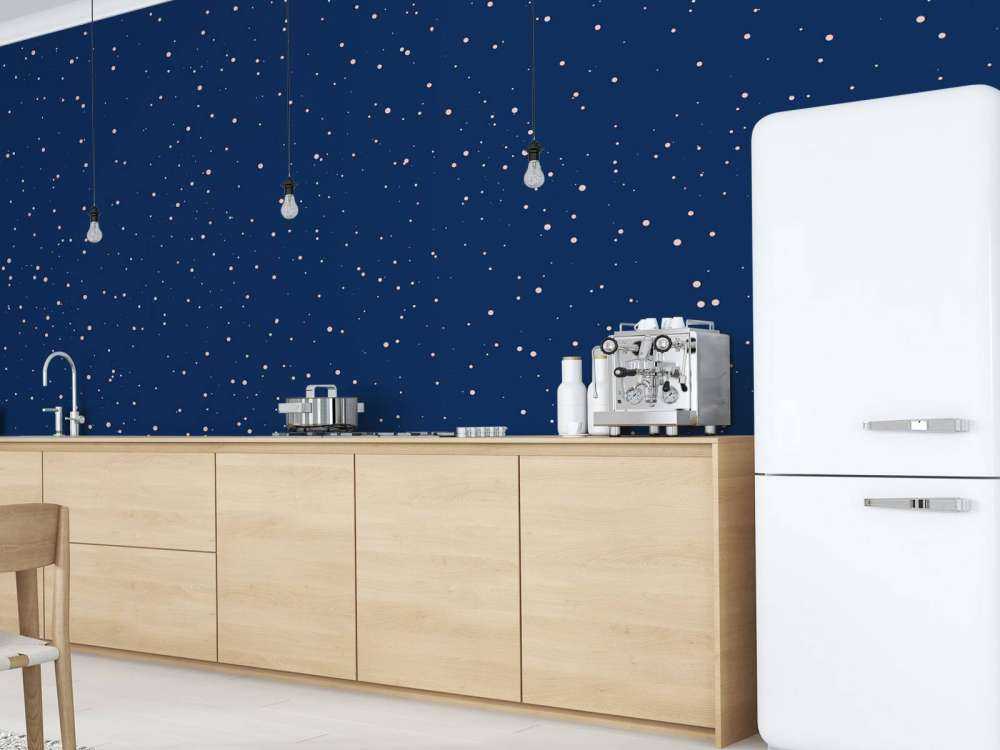 Nuit calme pleine d'étoiles