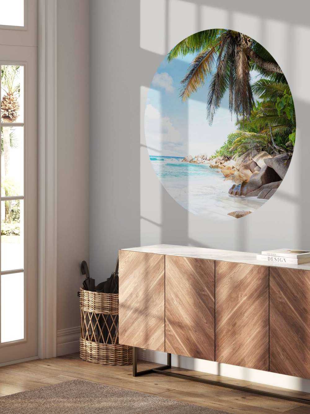 Belle plage de sable tropical