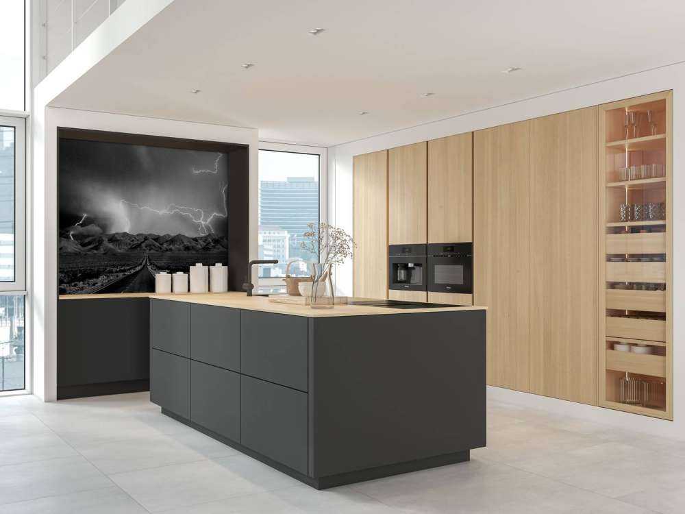 On the Road with the Thunder Gods