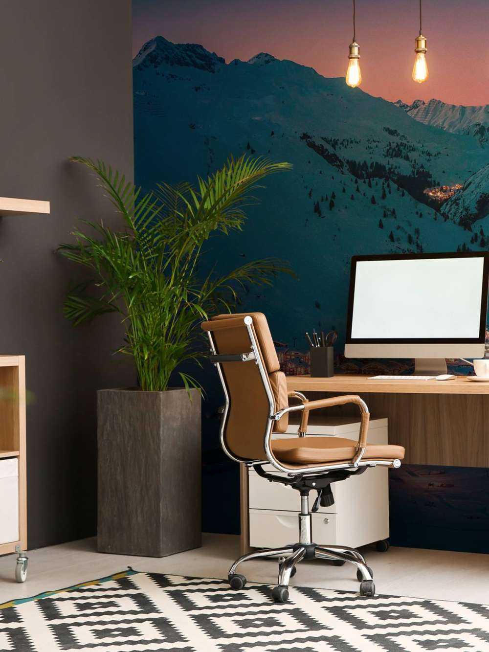 Lumière du soir dans un village alpin