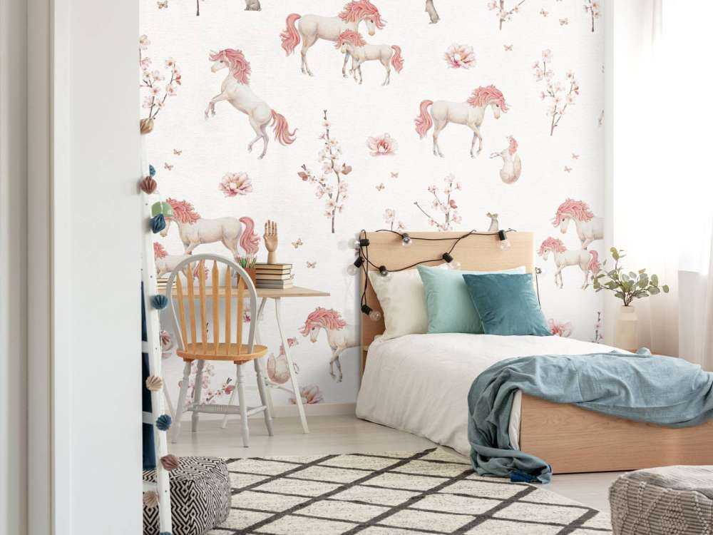 Unique Unicorn - White - 120