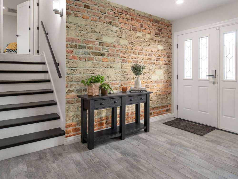 Mur avec différentes briques