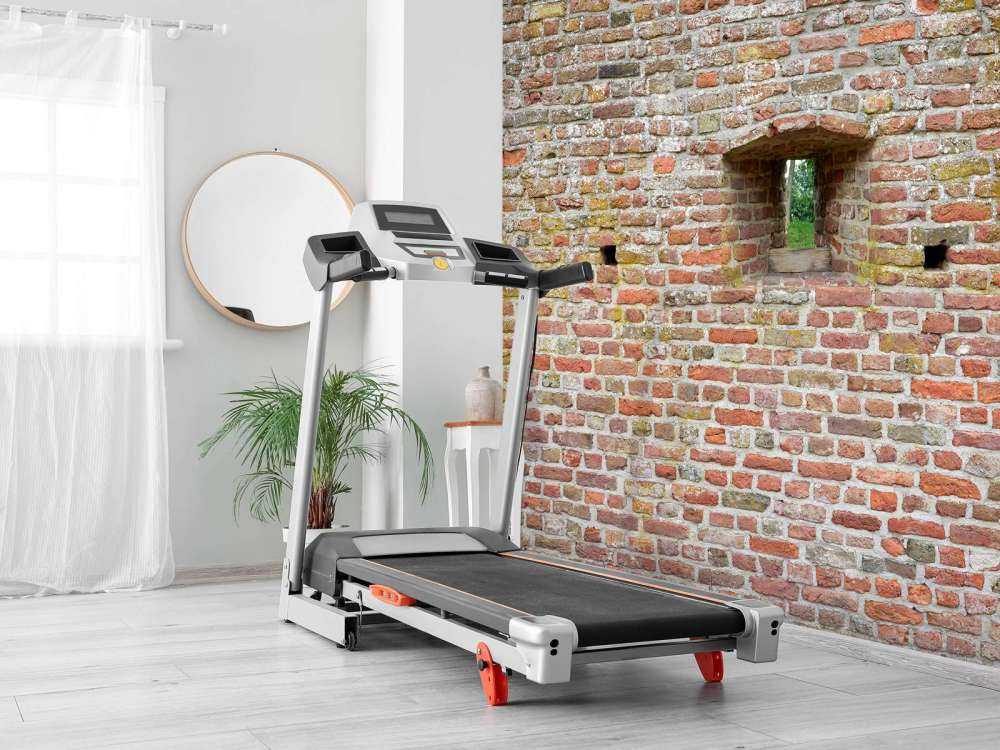 Mur de la ville avec vue à travers