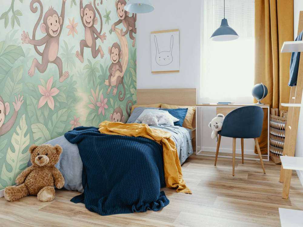 Singes joyeux dans la jungle des fleurs.