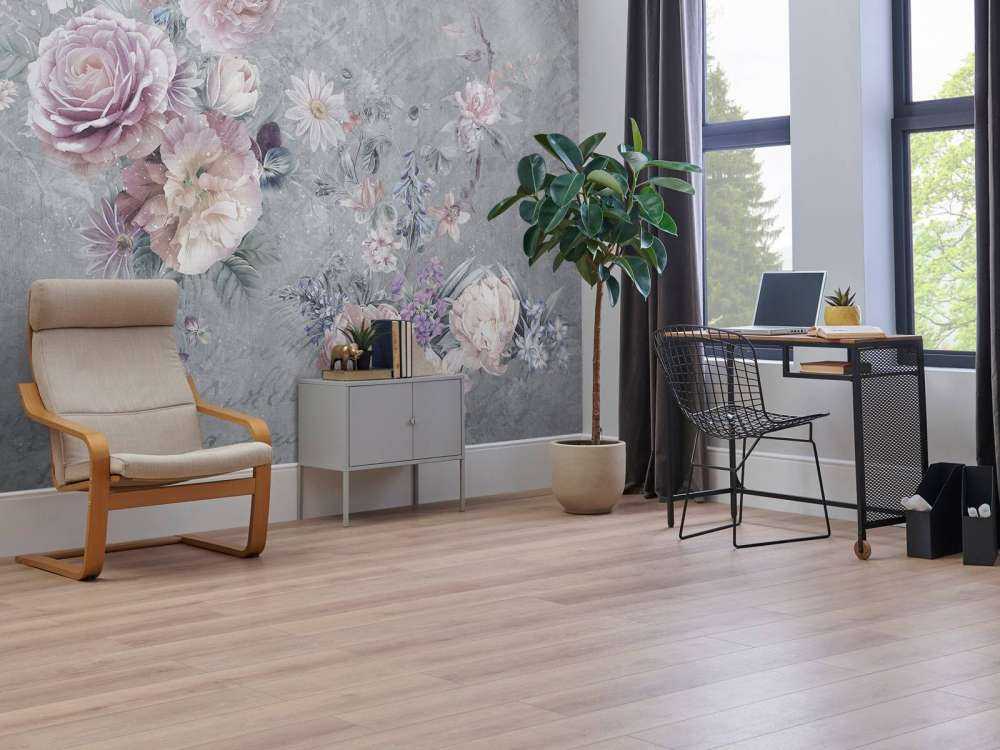 Cacatoès romantique et couronne de fleurs