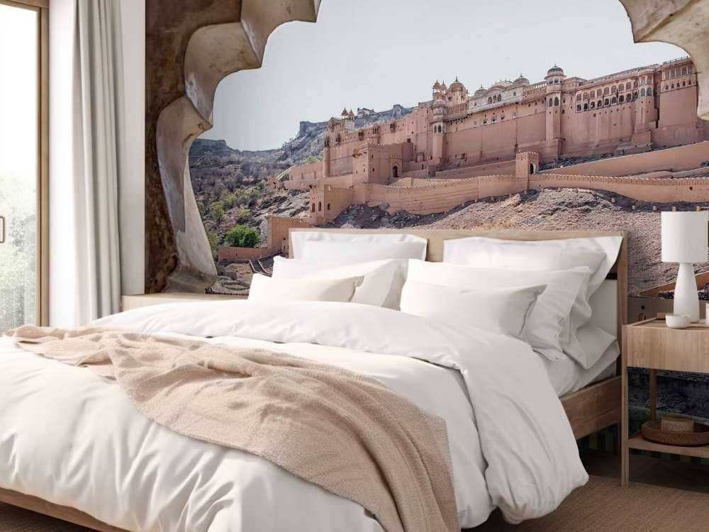 Fort désertique avec des arcs royaux