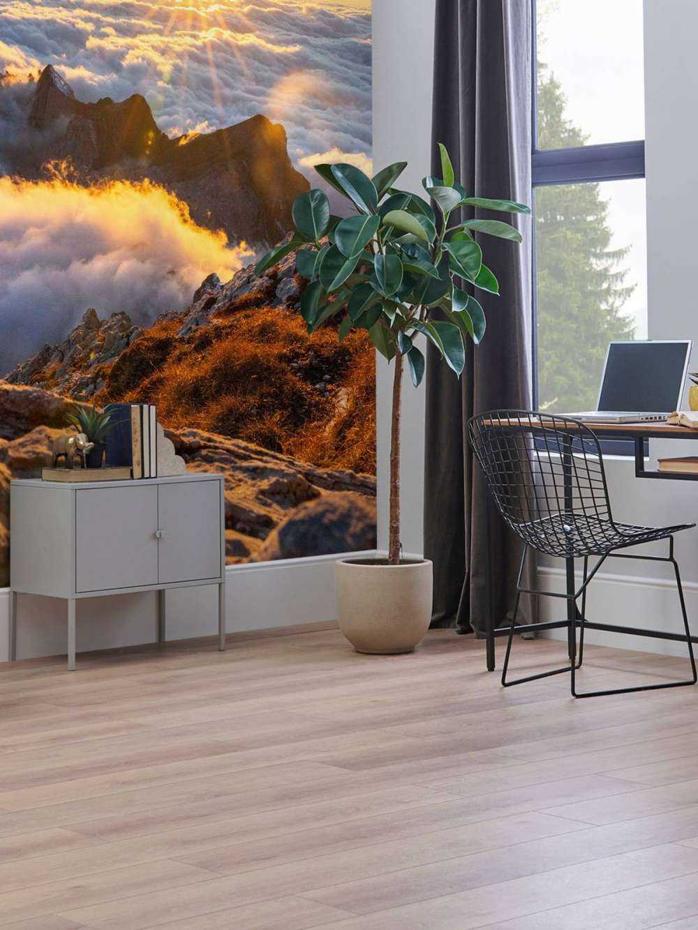 Lumière du soleil au-dessus de la mer de nuages