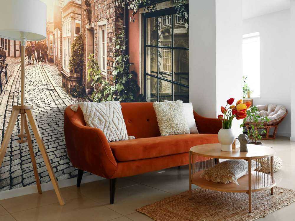 Coucher de soleil dans une vieille rue