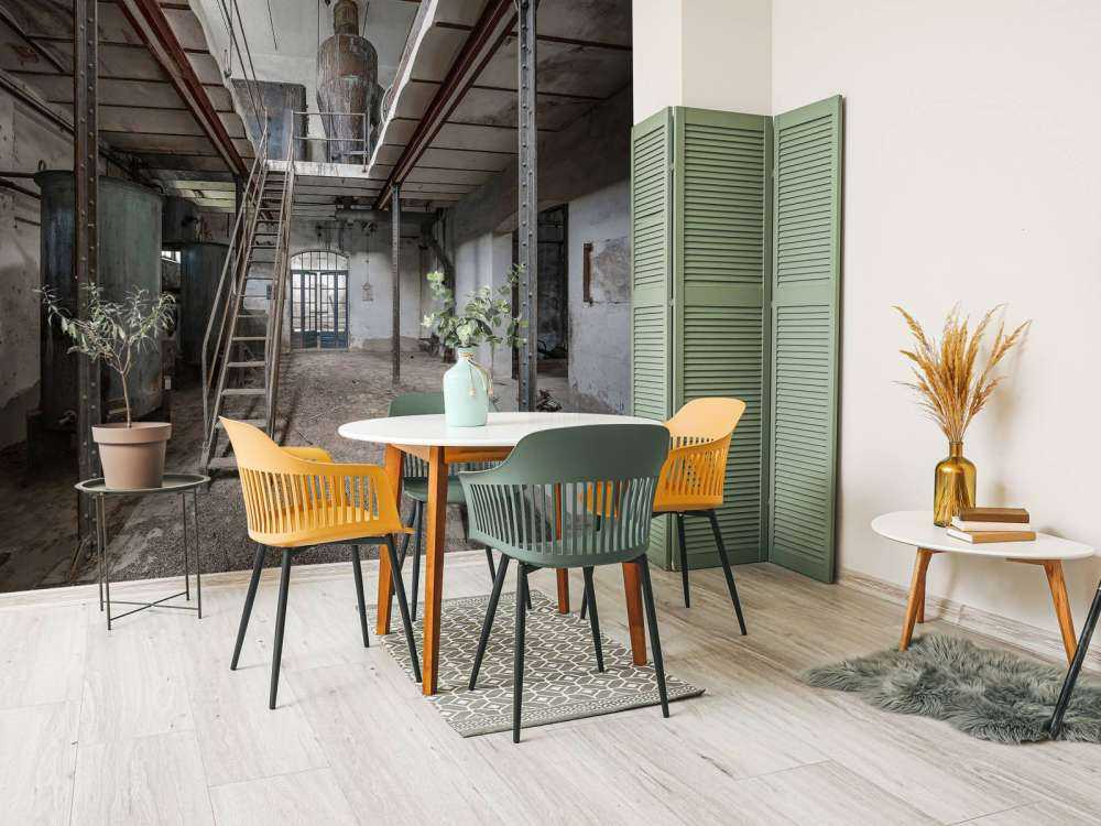 Ancien hall d'usine abandonné