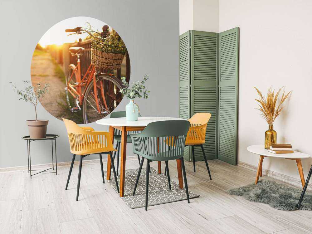 Vélo rouge avec panier