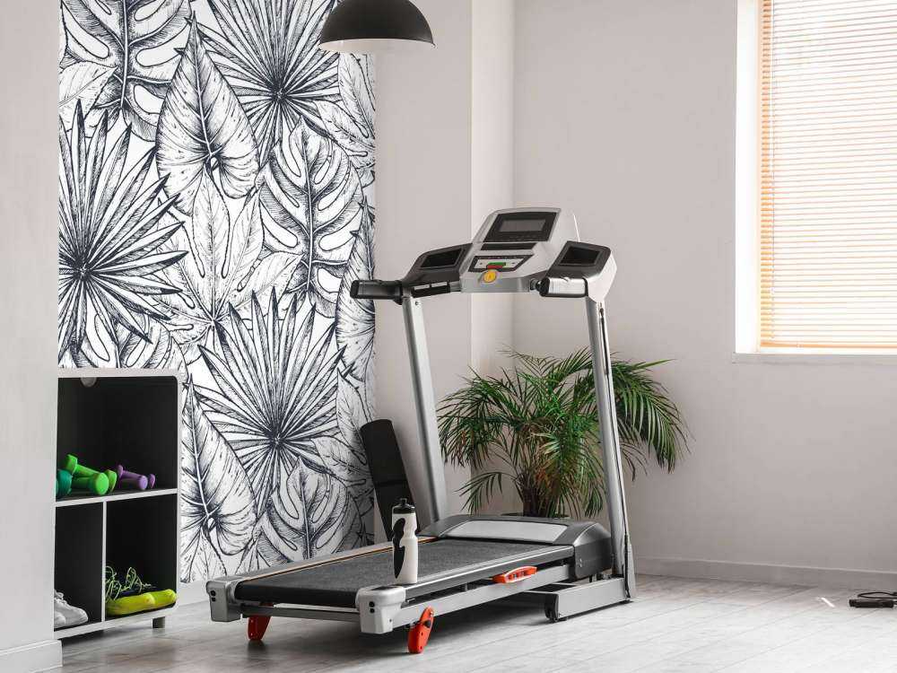 Feuilles blanches dessinées